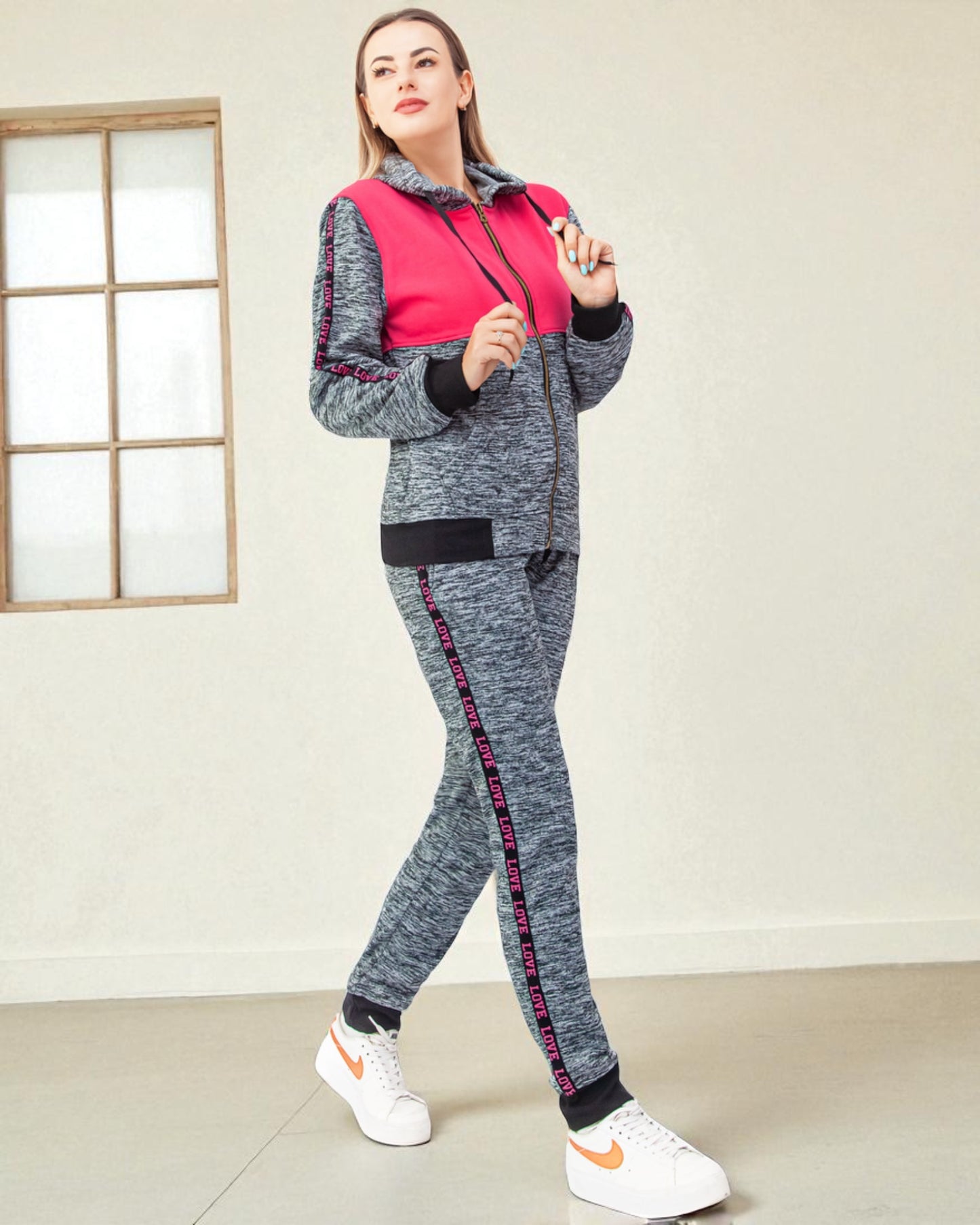 Women's Sweatsuit Love Stripe Outfit
