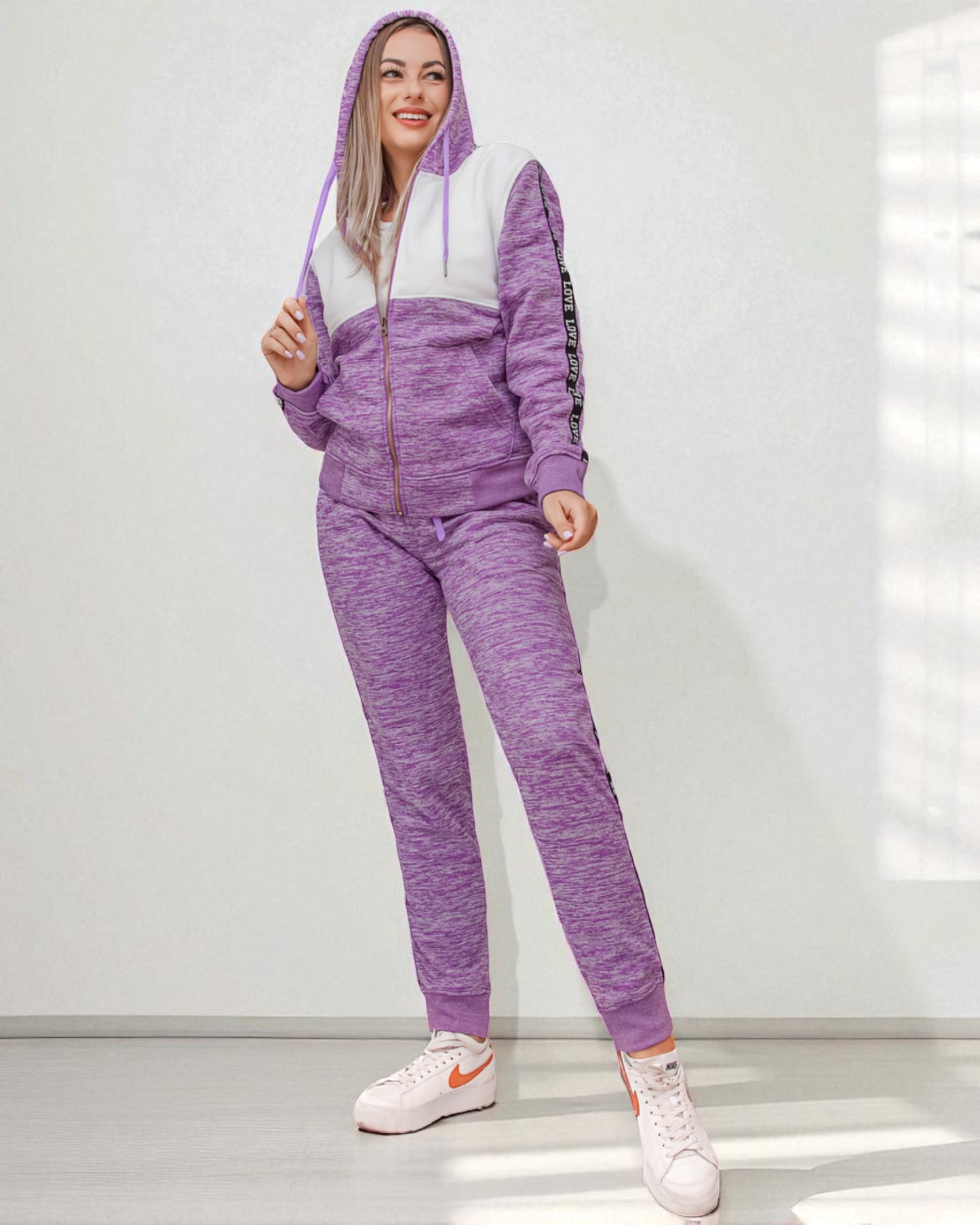 Women's Sweatsuit Love Stripe Outfit
