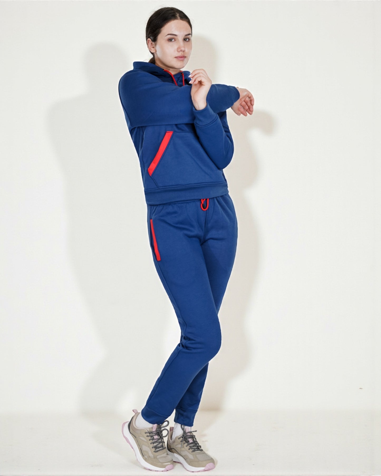 Women’s Pullover Hoodie Sweatsuit