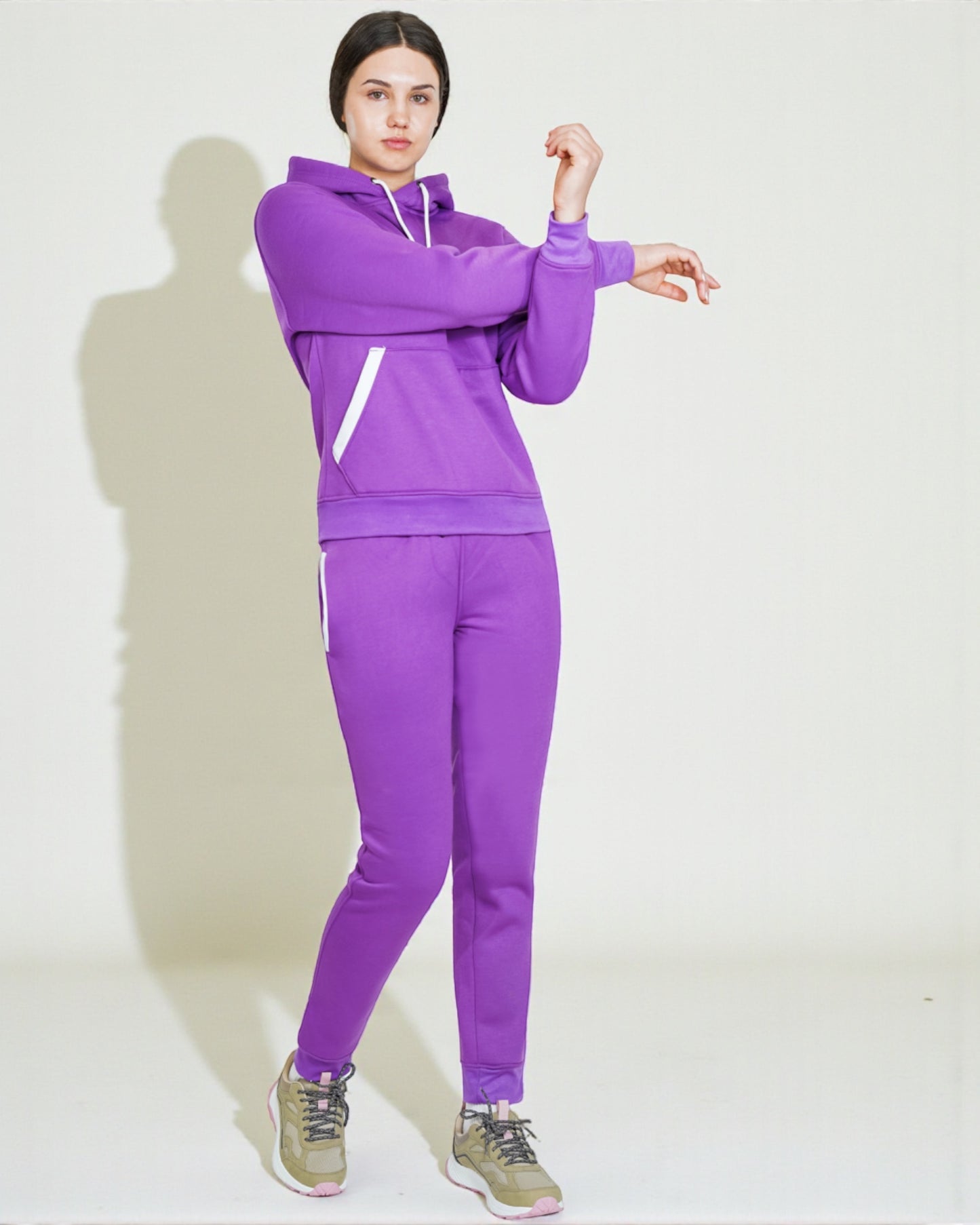 Women’s Pullover Hoodie Sweatsuit