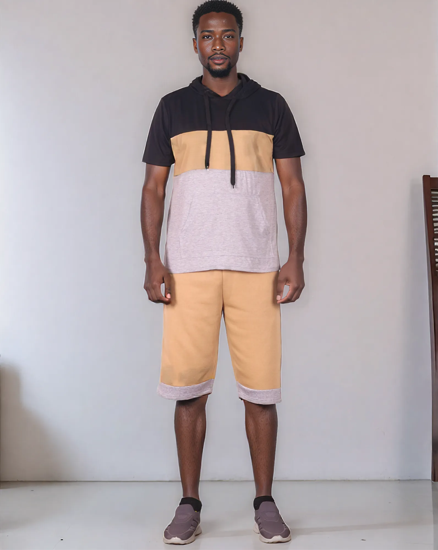 Men’s 2-piece Color block Short Set pullover Hoodie with matching shorts