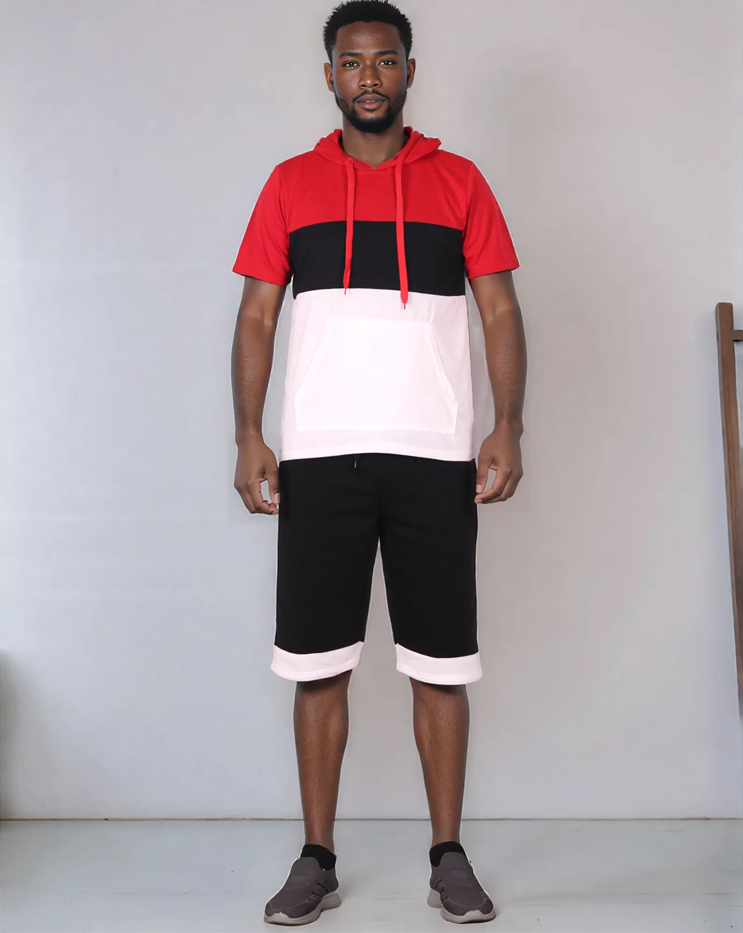 Men’s 2-piece Color block Short Set pullover Hoodie with matching shorts