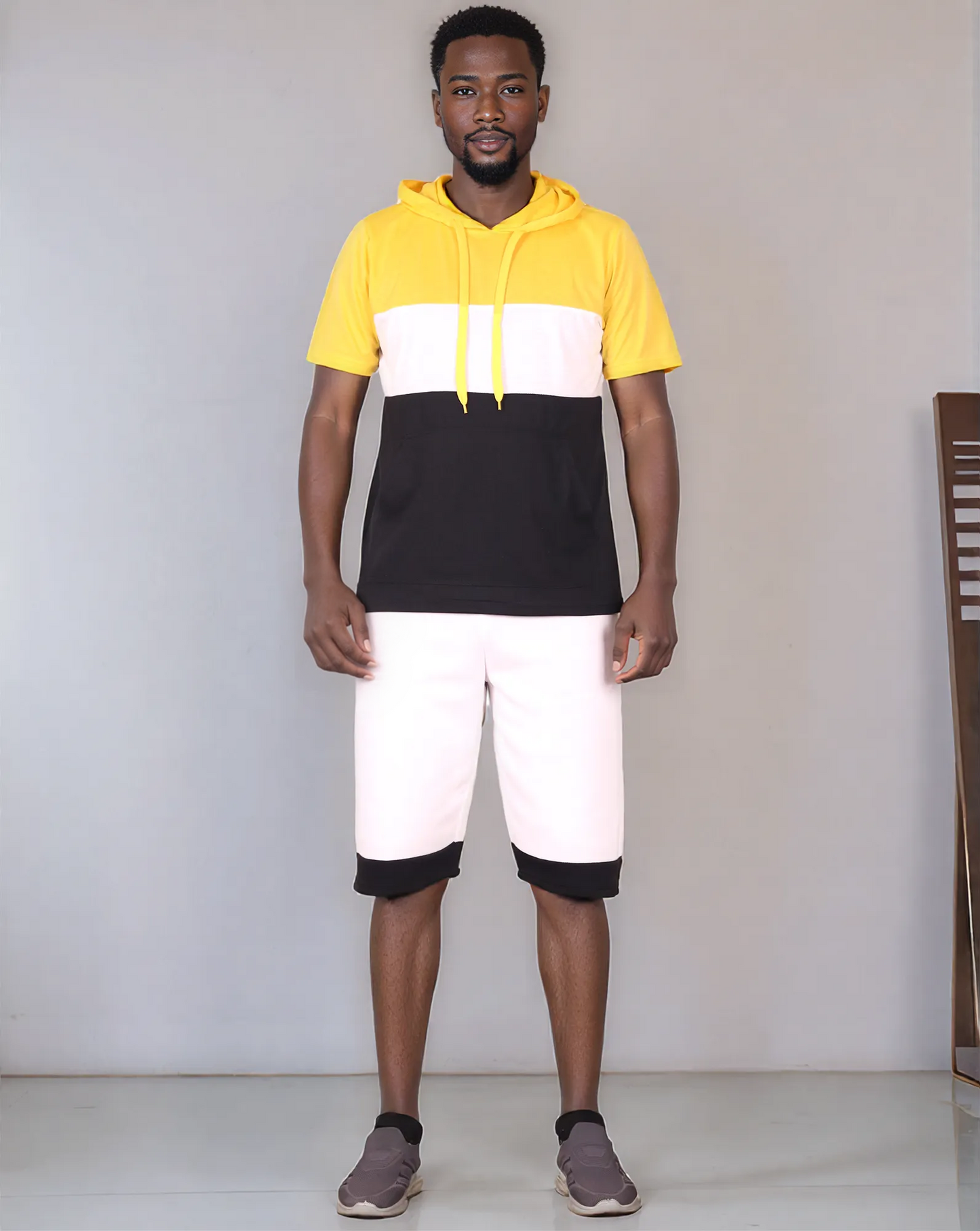 Men’s 2-piece Color block Short Set pullover Hoodie with matching shorts