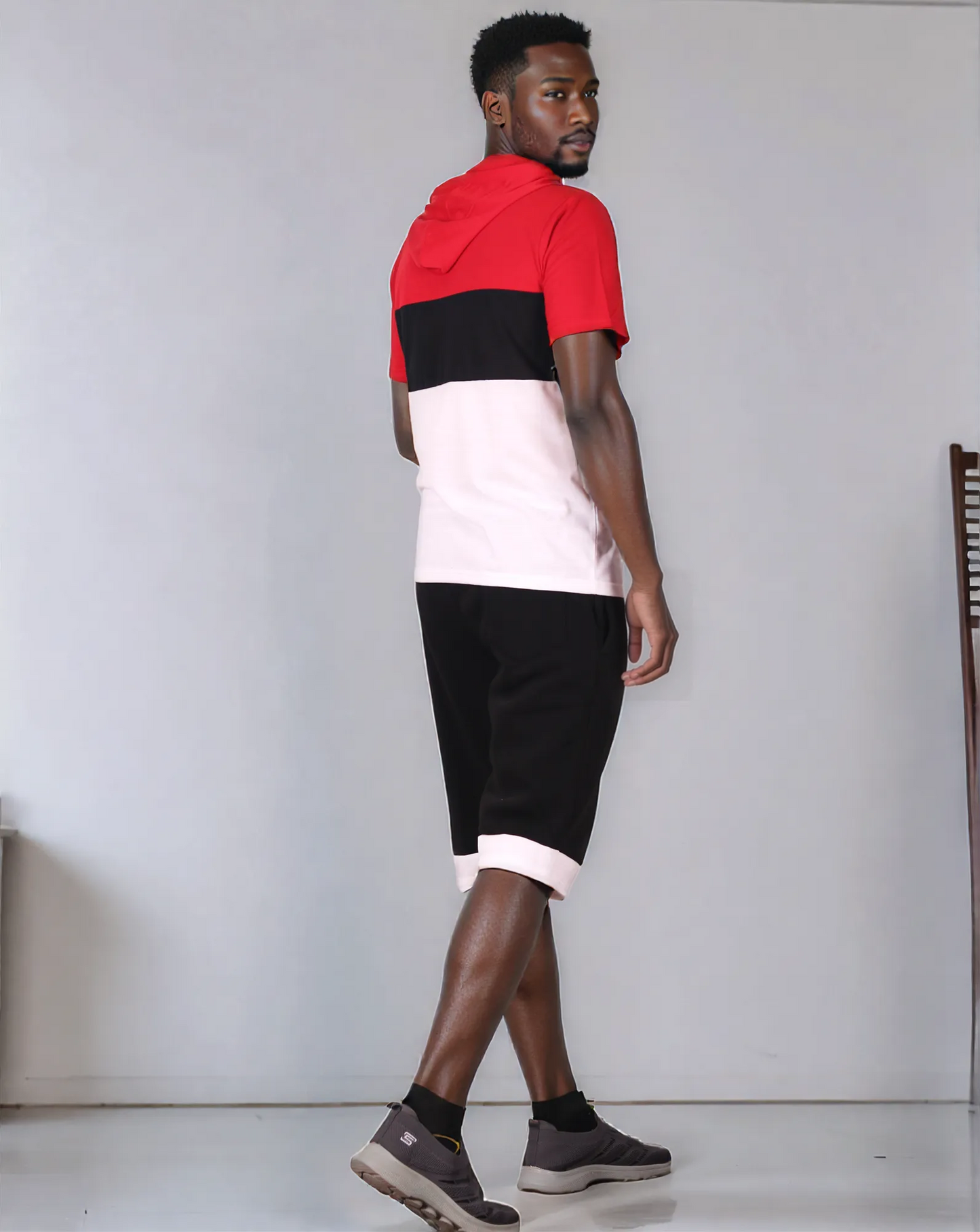 Men’s 2-piece Color block Short Set pullover Hoodie with matching shorts