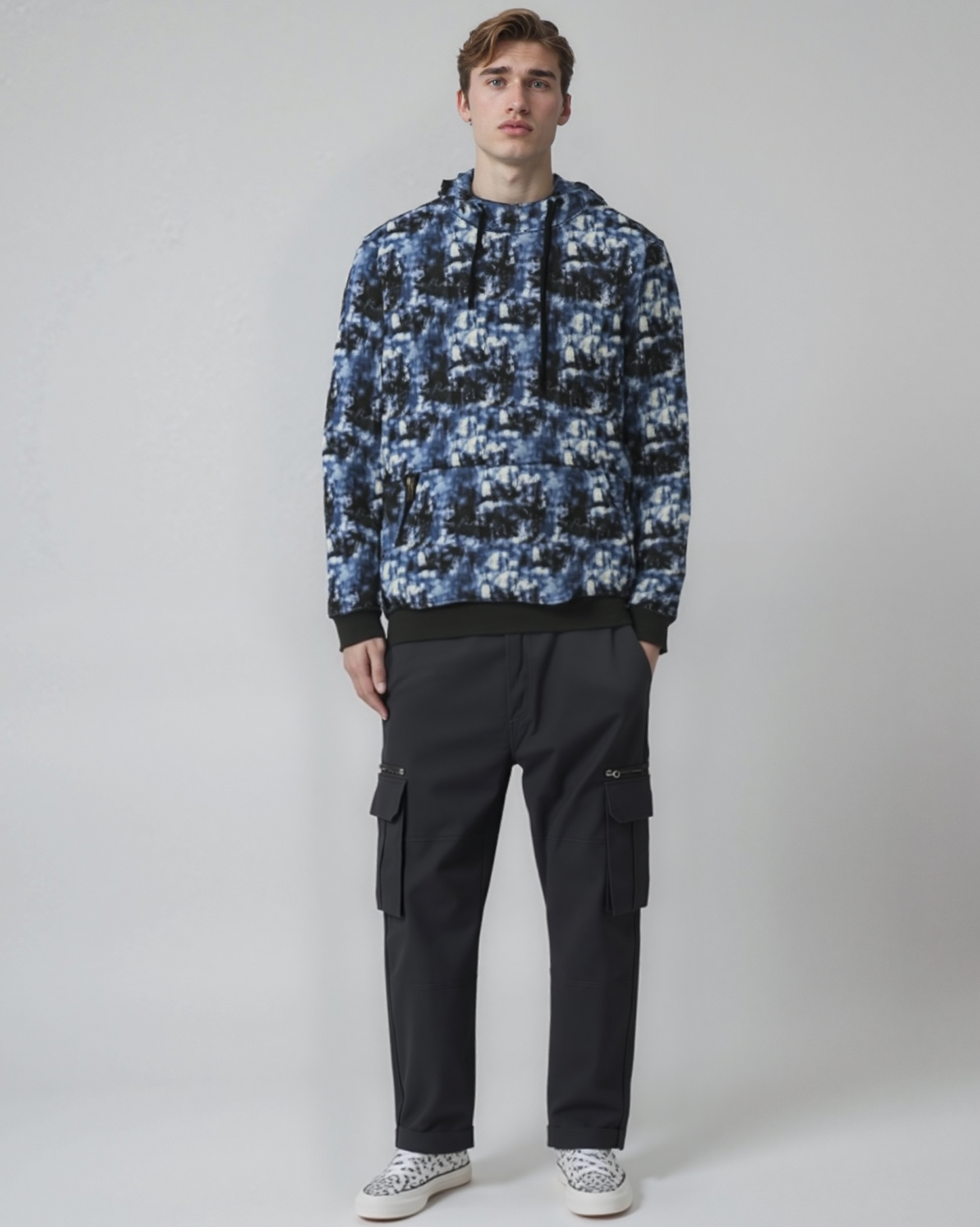Men’s Printed Color Full Sleeves Spring Wear Pullover Hoodie