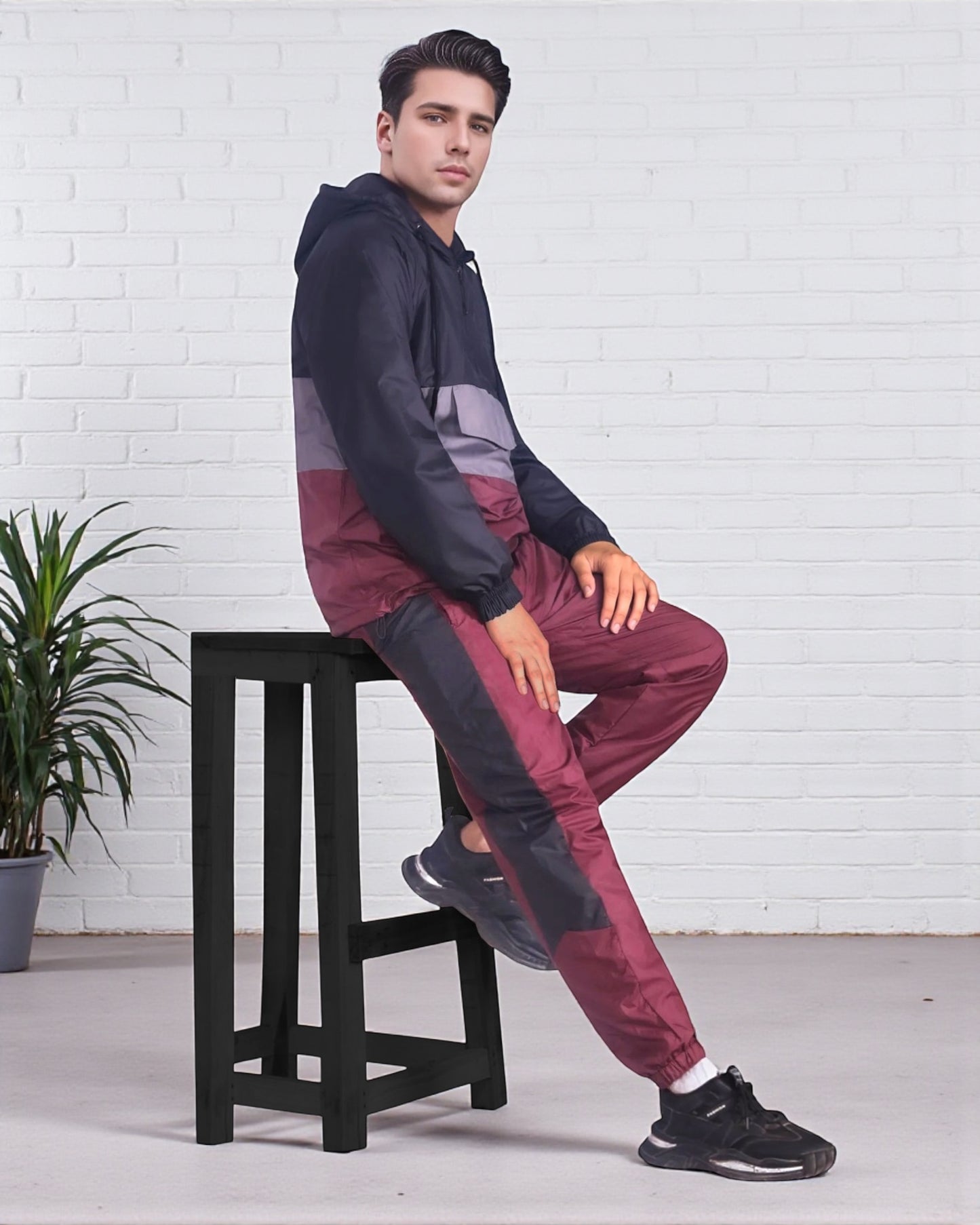 Men’s 2-Piece Quarter Zip Pullover Windbreaker Tracksuit Jogger Sports Mesh lined Outfit