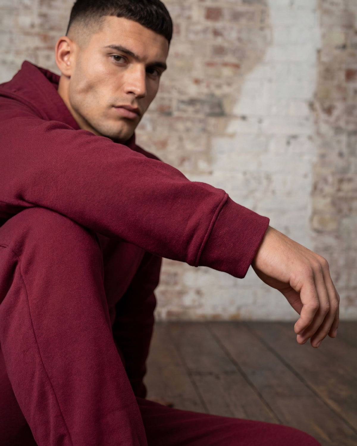 Men's Classic Pullover Hoodie & Jogger Set – alternate view 41