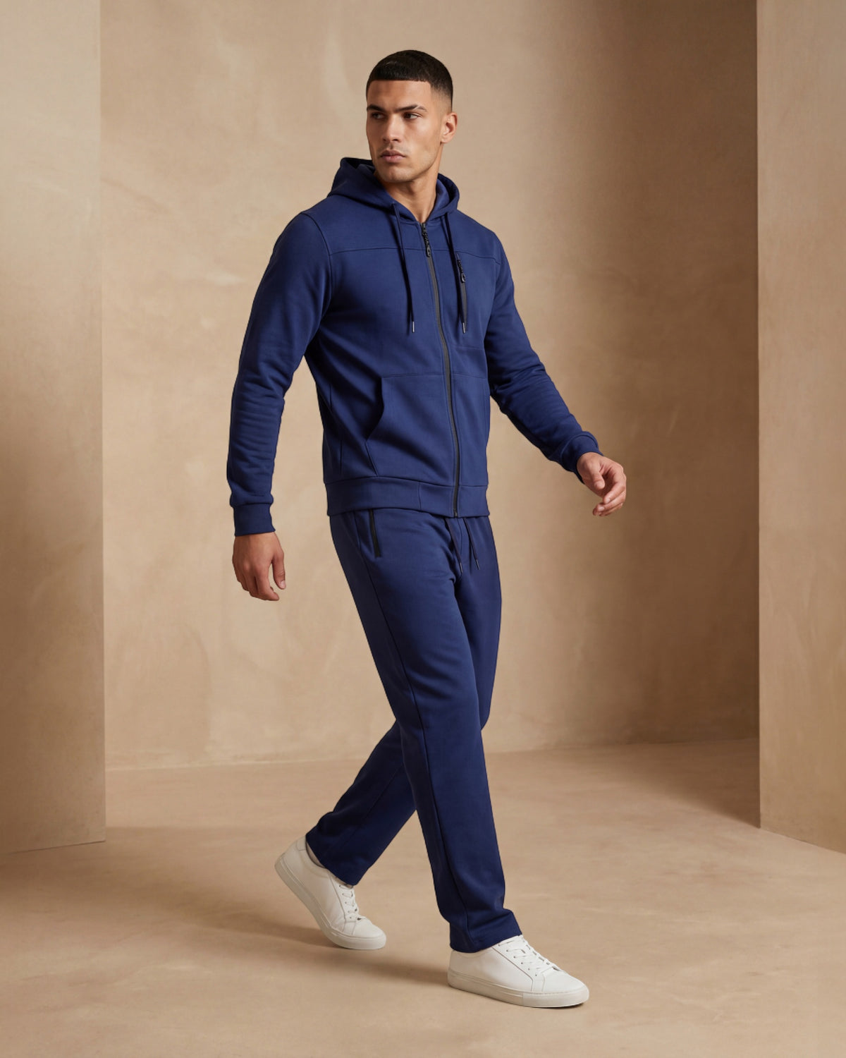 Men's Tech Fleece Traditional Sweatsuit – alternate view 18