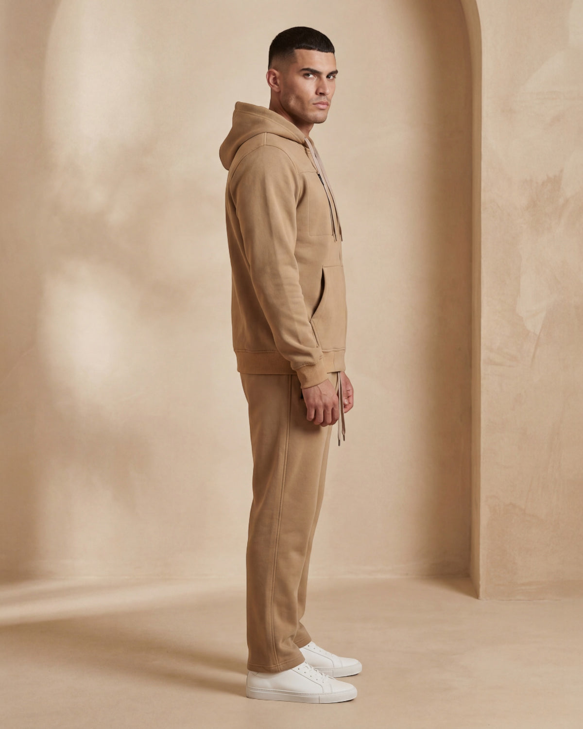 Men's Tech Fleece Traditional Sweatsuit – alternate view 3