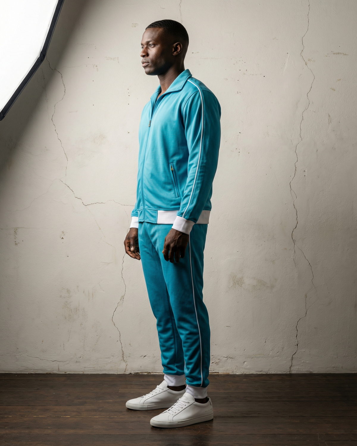 The Classic Jogger Tracksuit – alternate view 21