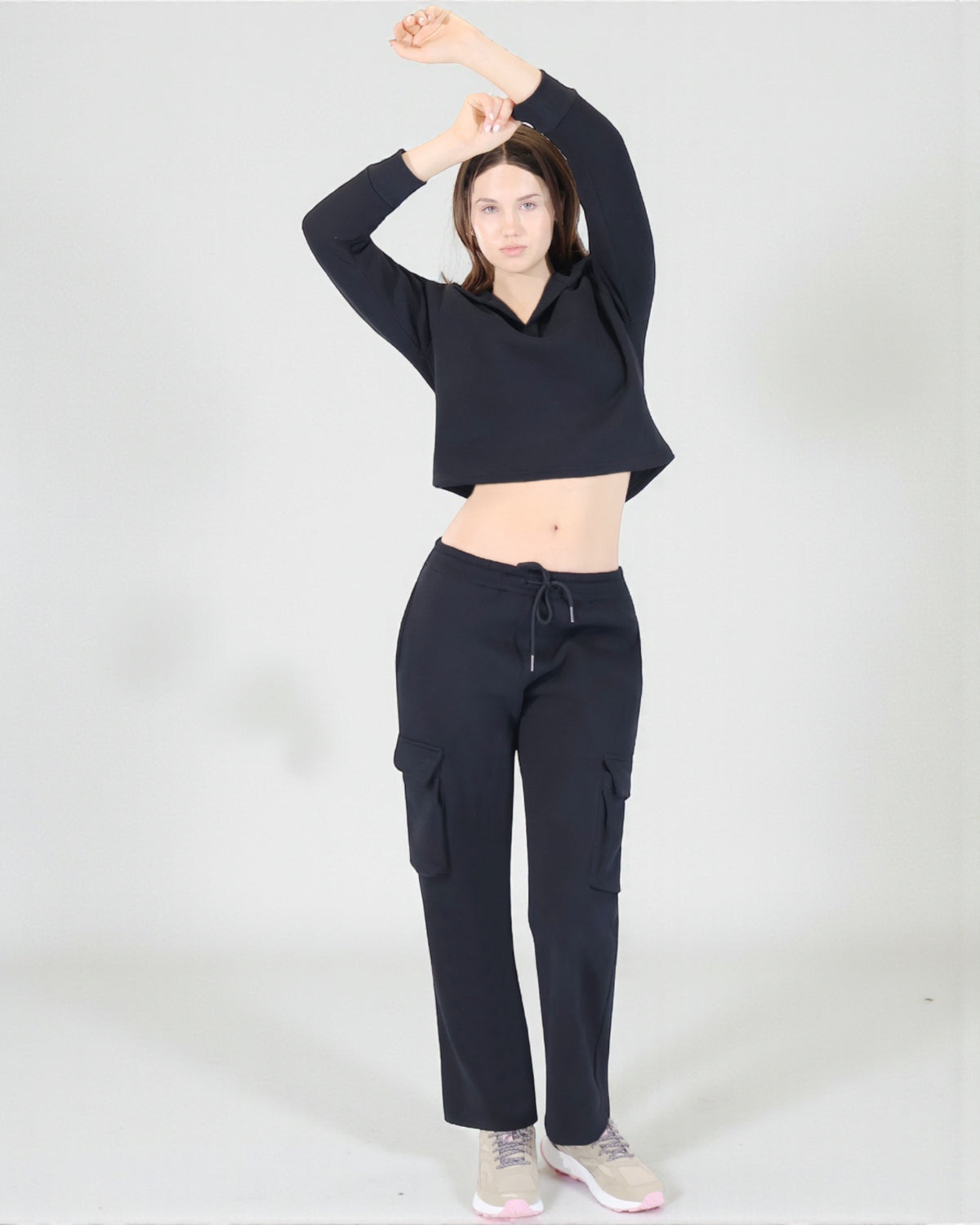 Women’s Soft Fleece Cargo Lounge Set Relax Fit – alternate view 7