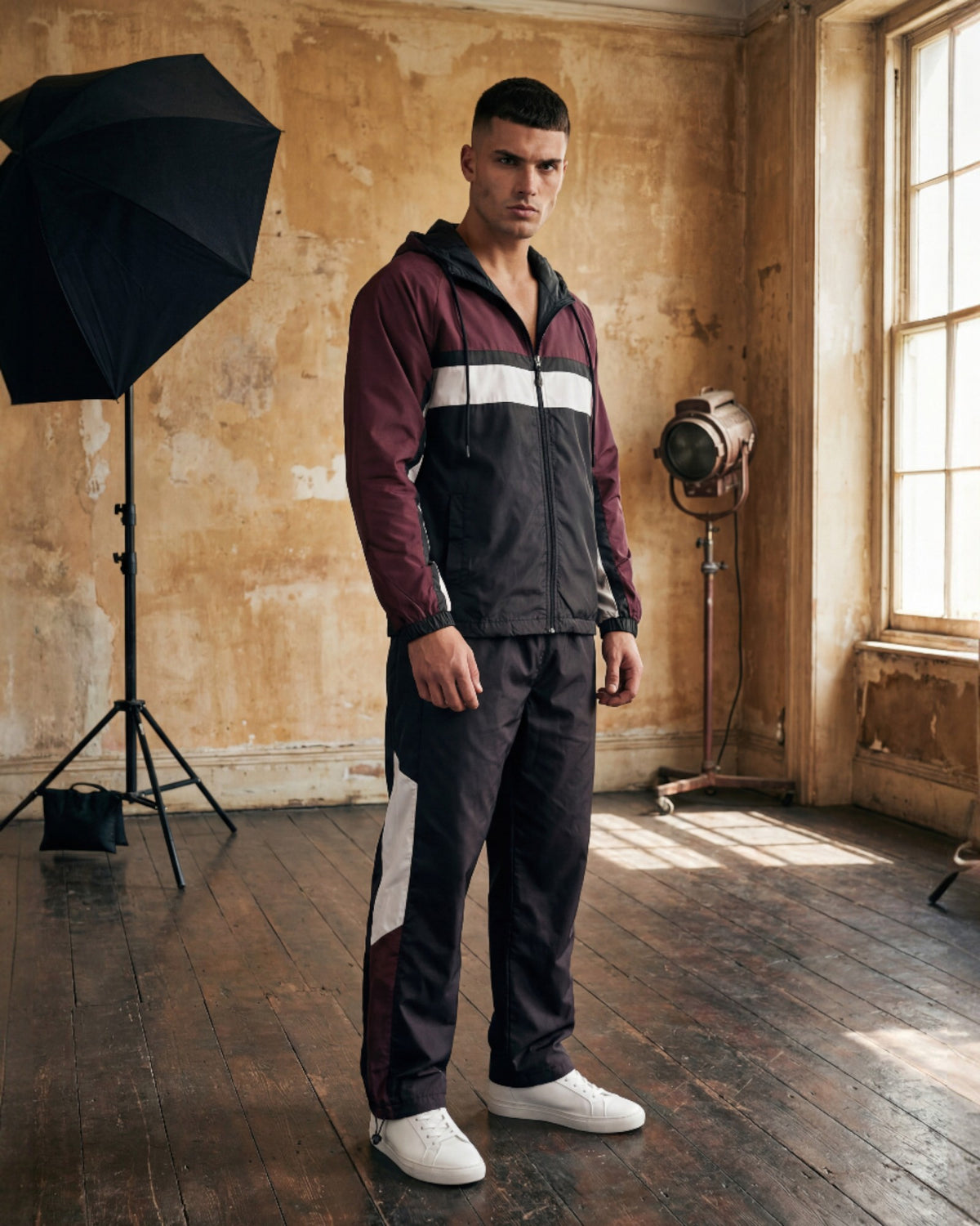 The Ridge Windbreaker Tracksuit – alternate view 3
