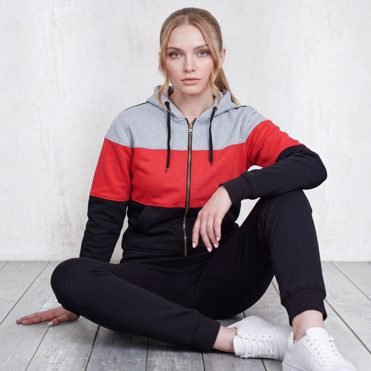 Women’s ColorBlock Zip-Up Sweatsuit – alternate view 10
