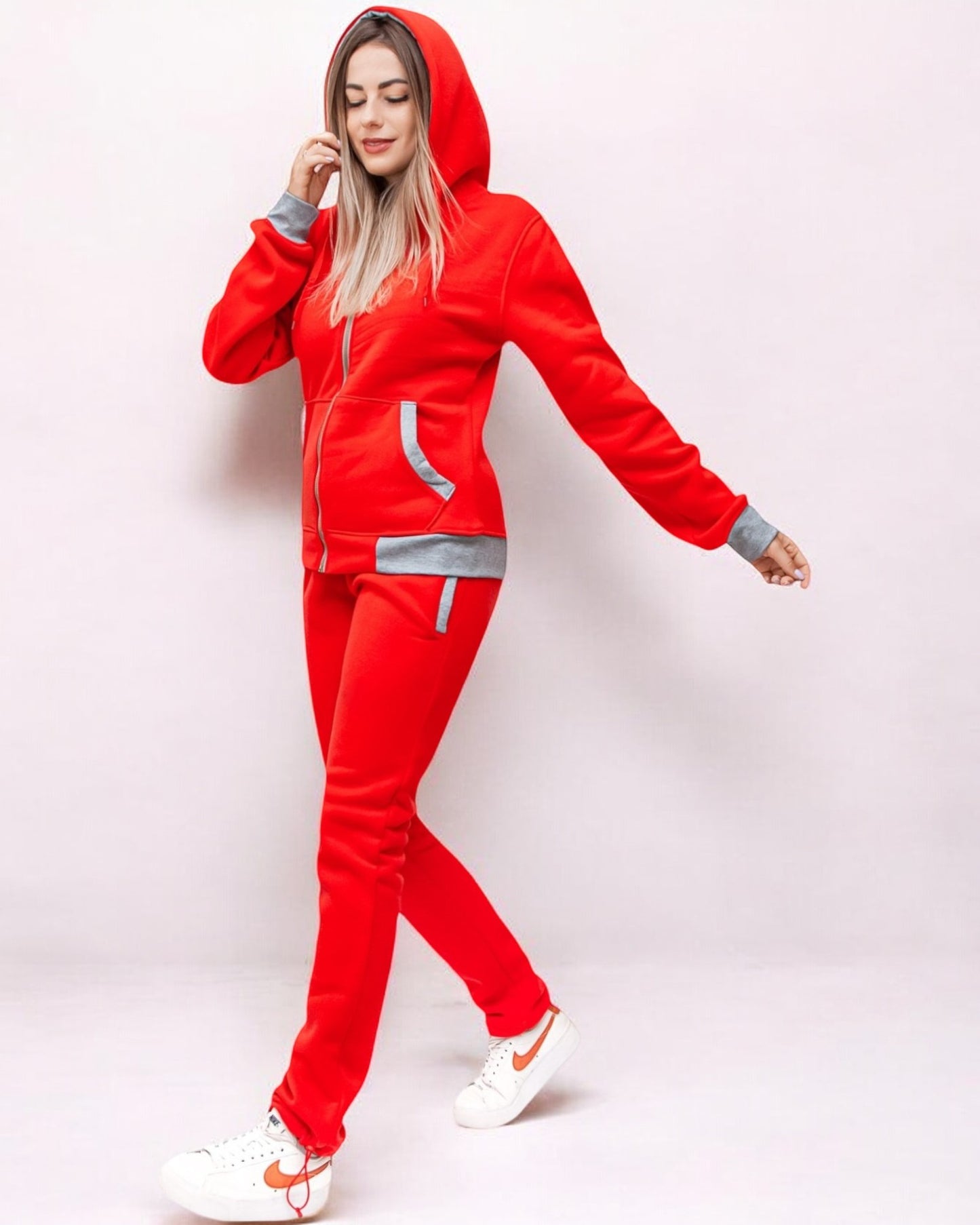 Women’s Blossoms Loungewear Jogging suit Sweat Jacket Sweatpants outfit