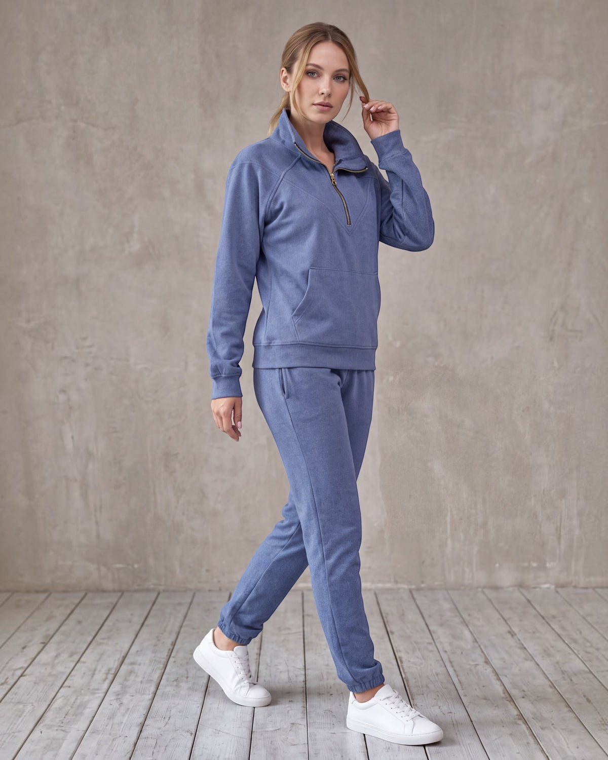 Women's Soft Stretch Quarter-Zip Set