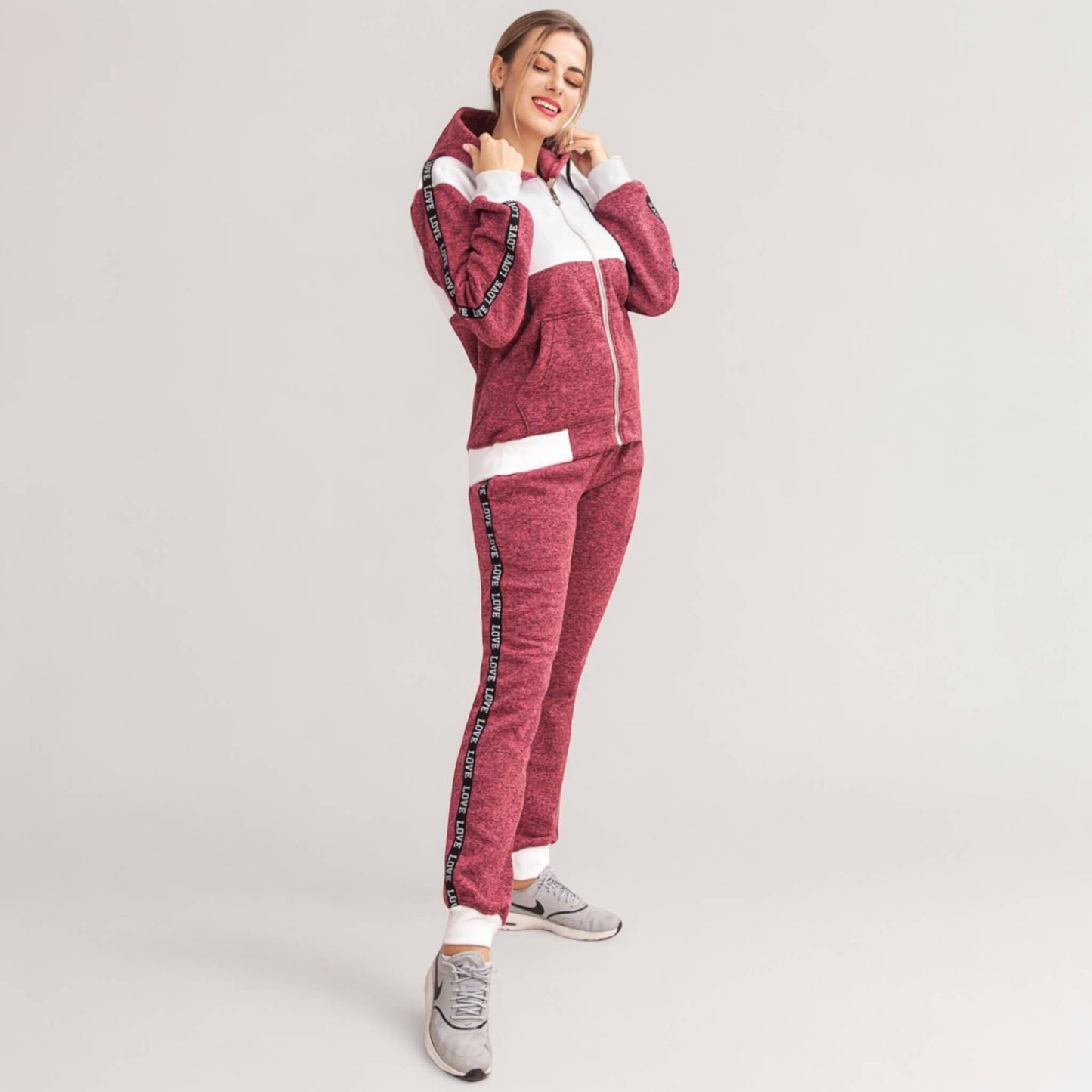 Women’s Lightweight Soft Fleece Sweat Suit Jogger Sweat Jacket Sweat Pants Activewear Love Stripe Outfit