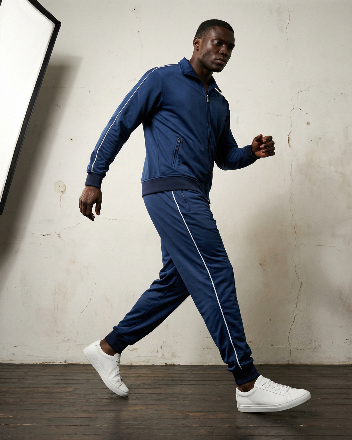 The Classic Jogger Tracksuit – alternate view 10