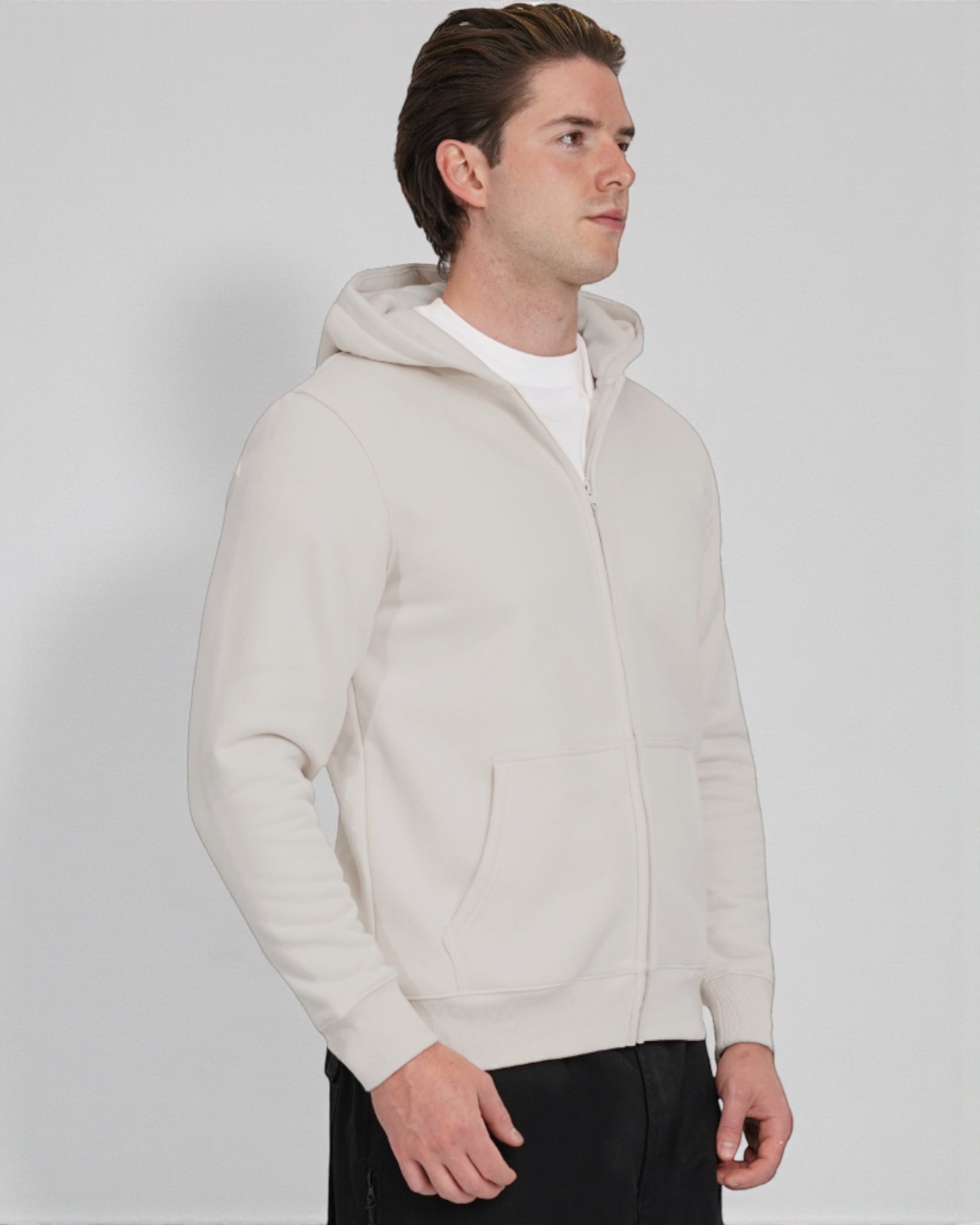 CloudSoft Fleece Zip-Up Hoodie – Everyday Comfort & Style