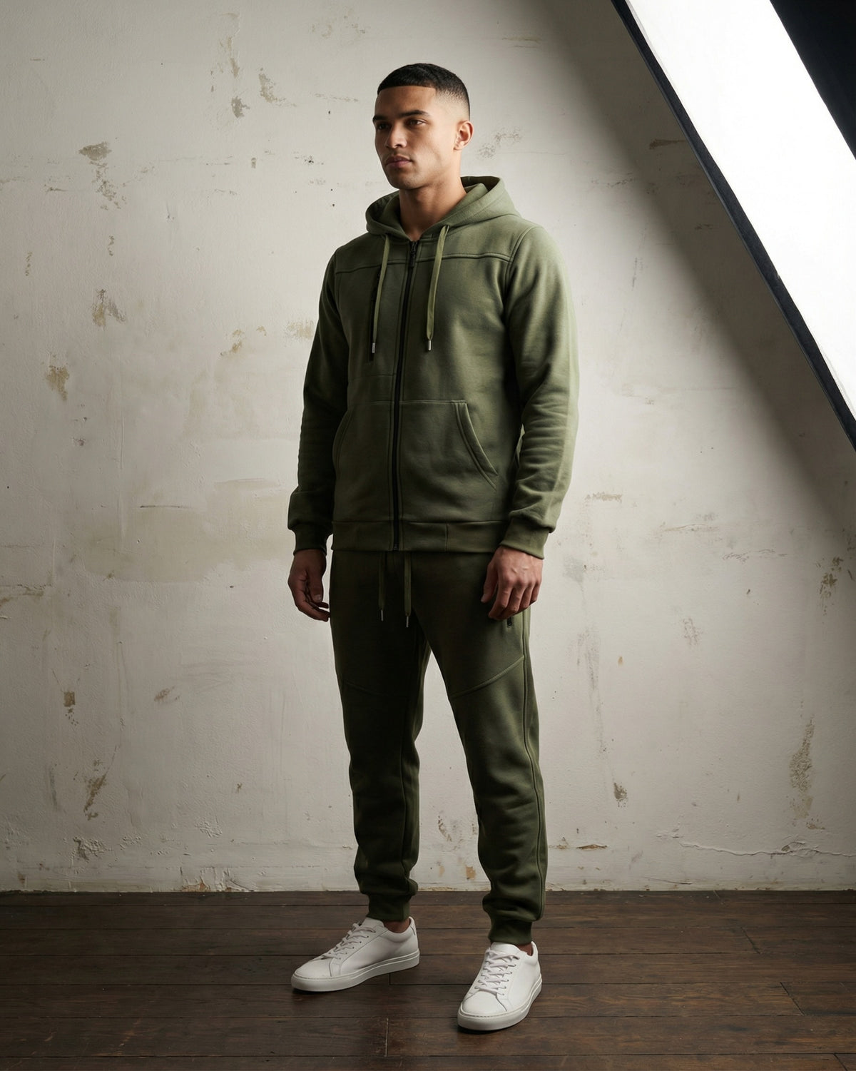 Men's Tech Jogger Sweatsuit – alternate view 31