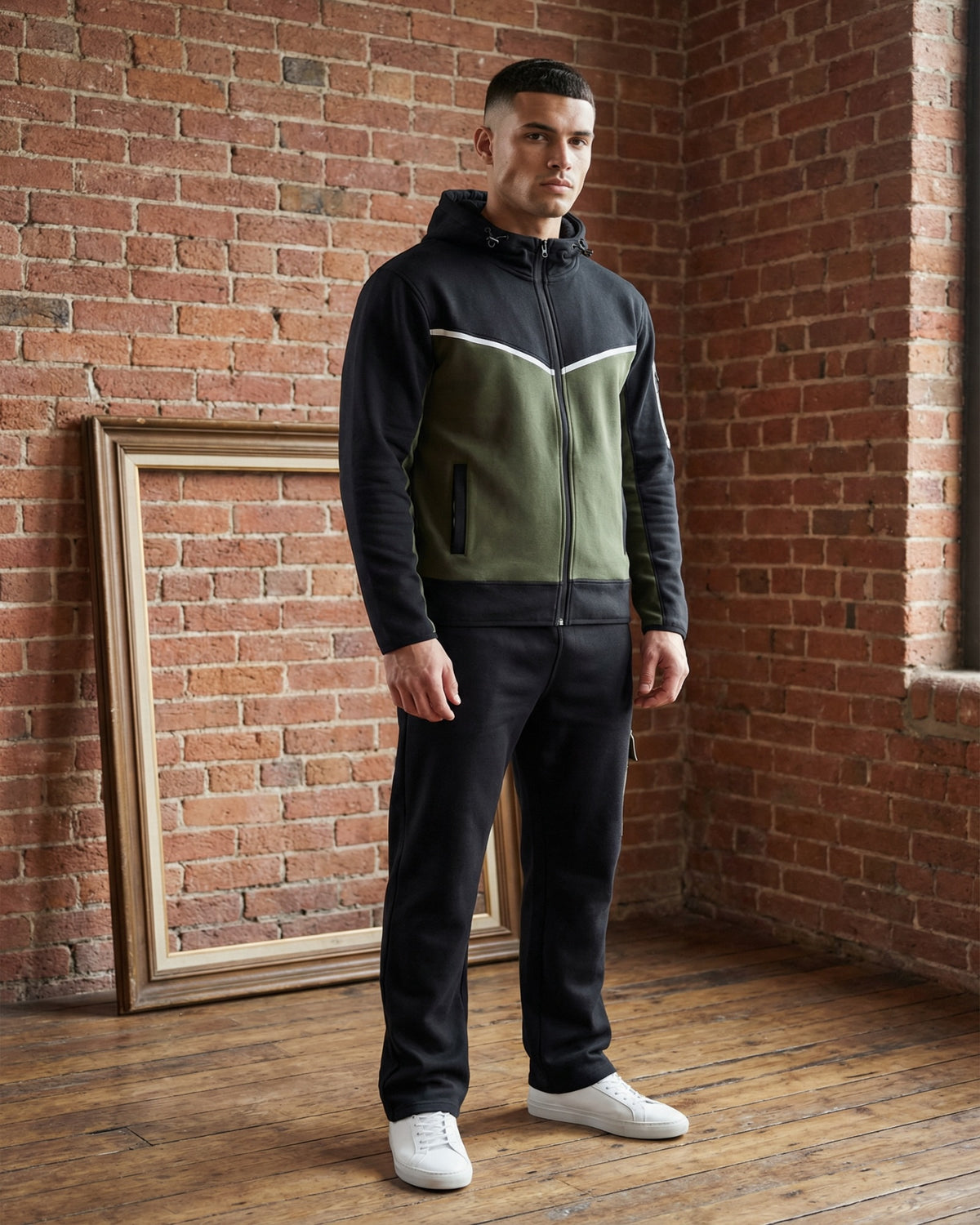 The Dynamic Tech Fleece Suit – alternate view 19