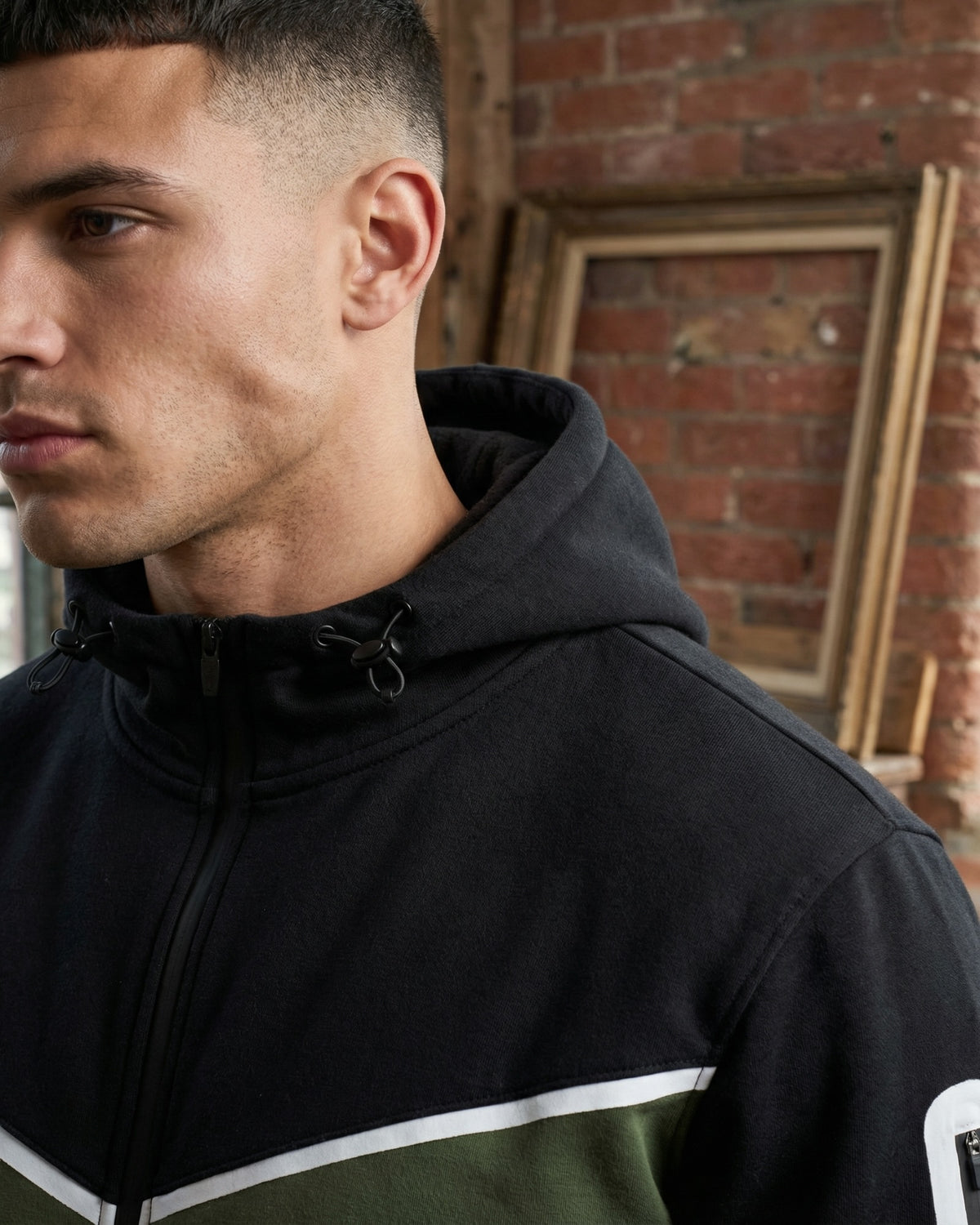 The Dynamic Tech Fleece Suit – alternate view 22