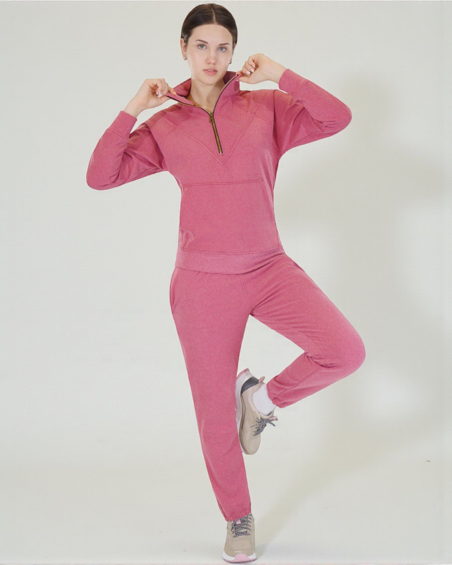 Women 2-Piece Quarter Zip Soft Stretch Sweatsuit  Fleece outfit