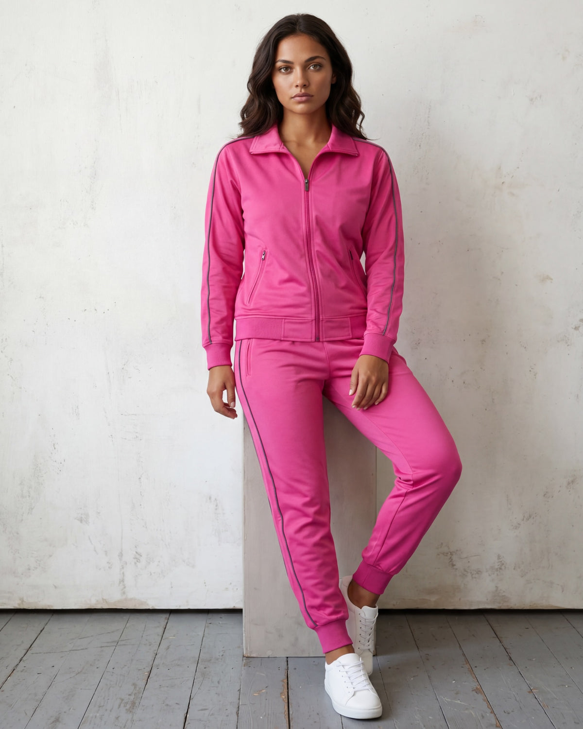 Women's Classic Jogger Tracksuit – alternate view 2