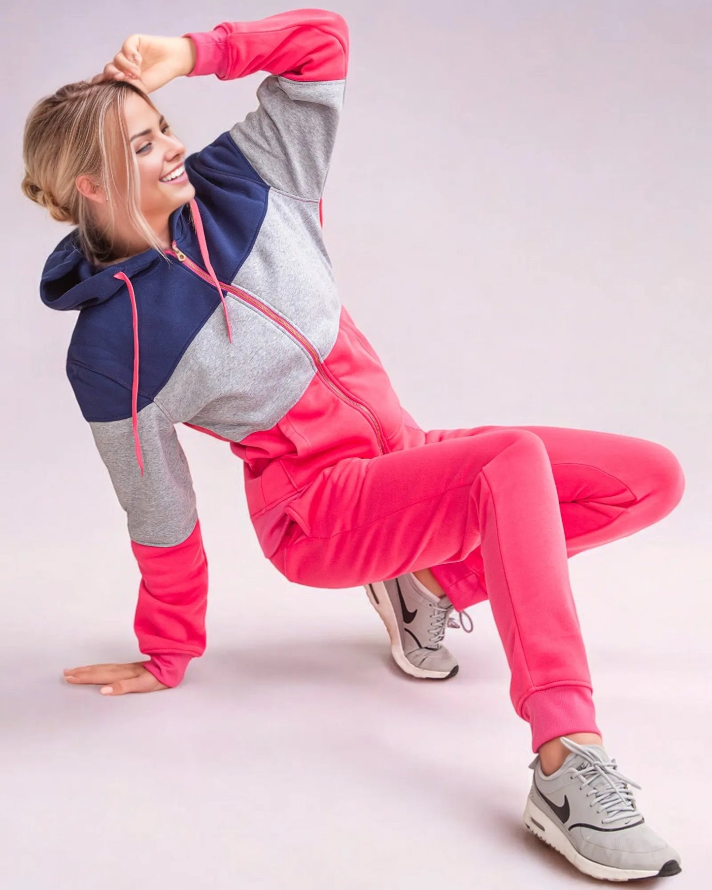 Women's ColorBlock Fleece SweatJacket and Jogger Sweatpants 2-Piece Fleece Suit