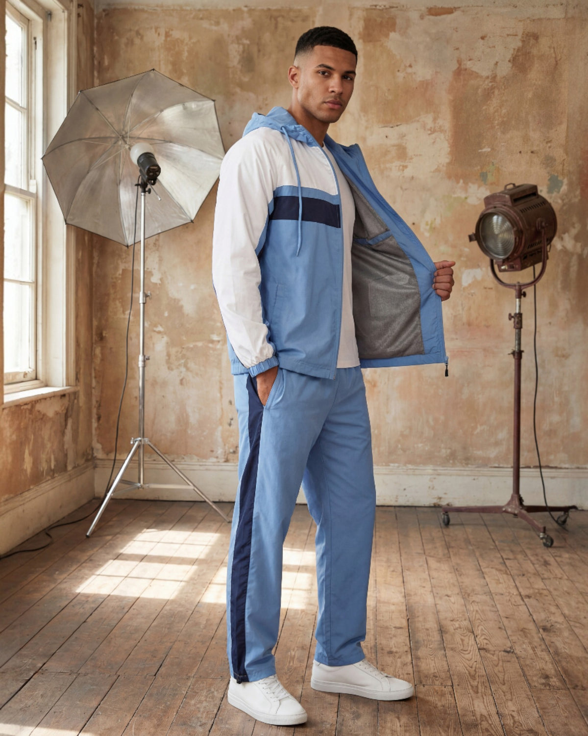 The Ridge Windbreaker Tracksuit – alternate view 11
