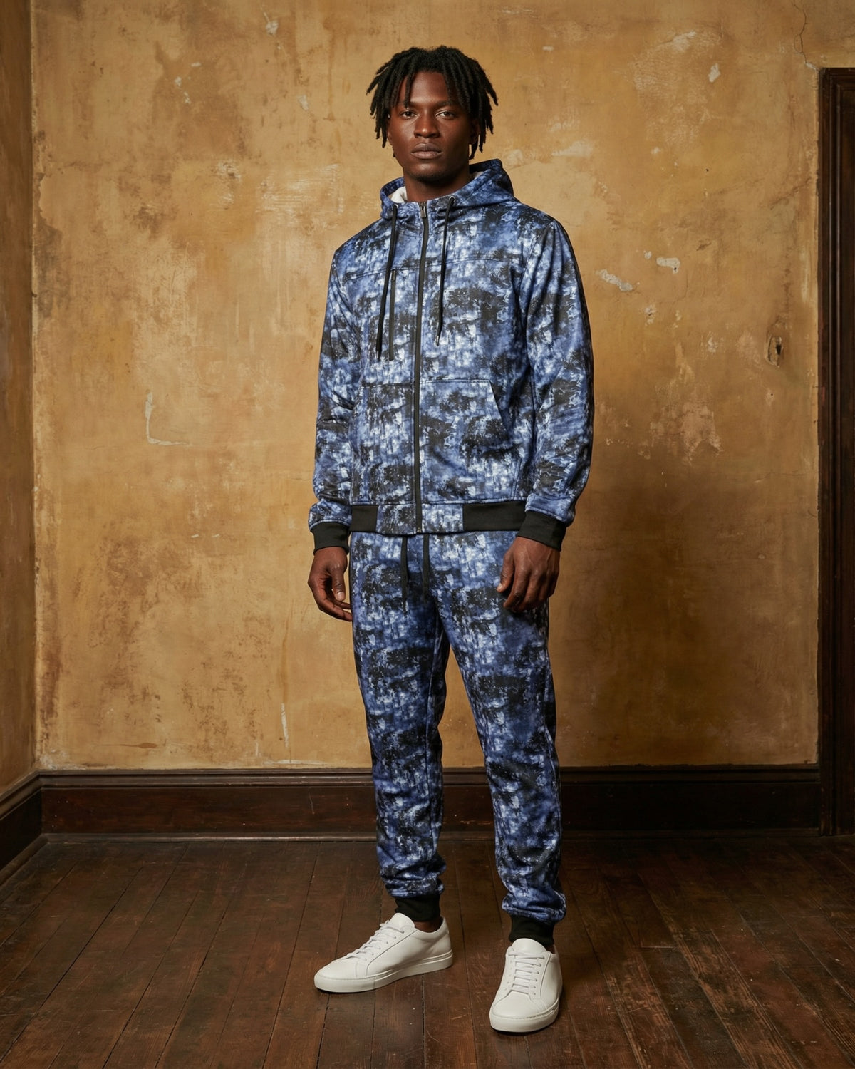 The Space Inspired Tech Fleece Suit – alternate view 2