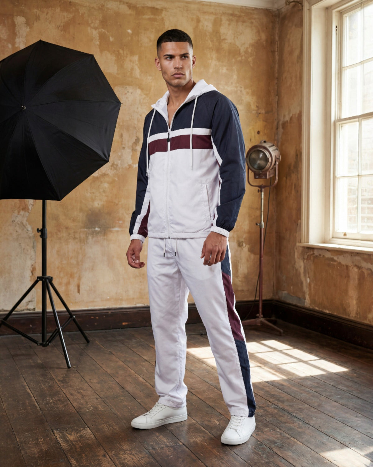 The Ridge Windbreaker Tracksuit – alternate view 14