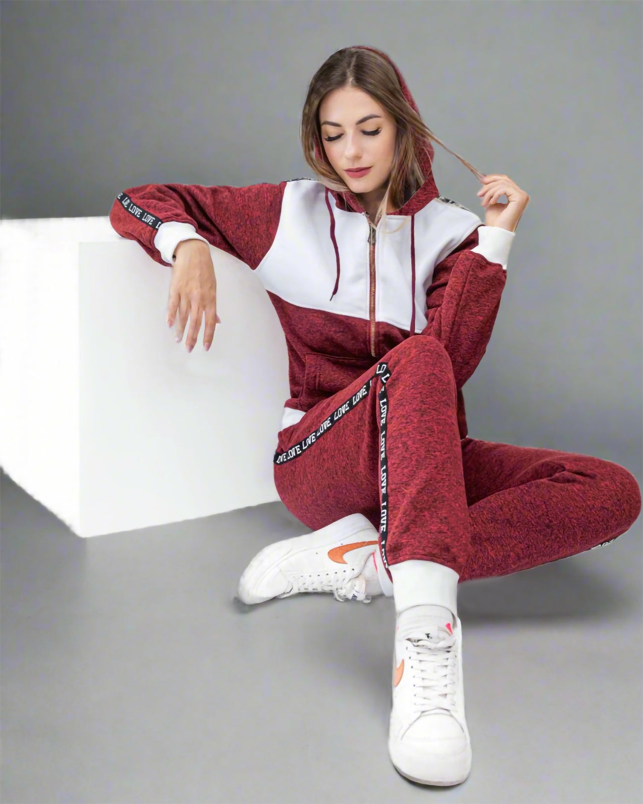 Women's Sweatsuit Love Stripe Outfit