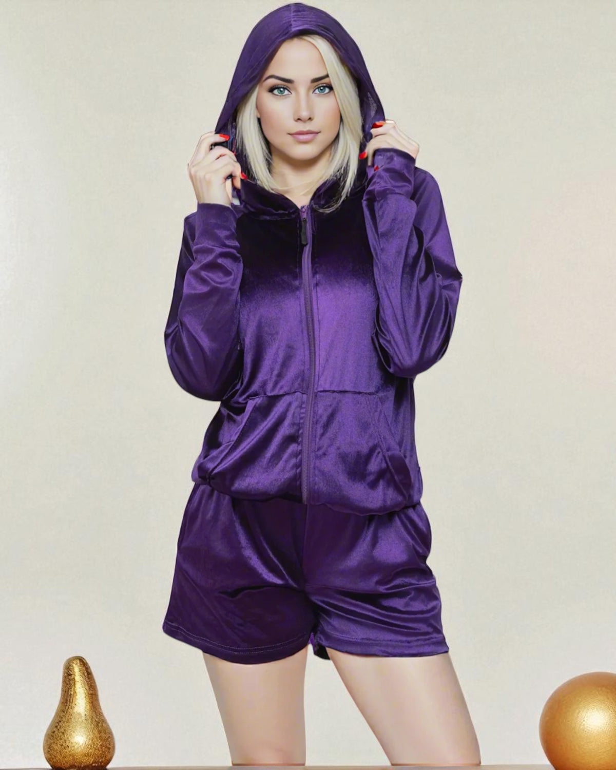 Women's Velvet hoodie and Shorts Set – alternate view 7