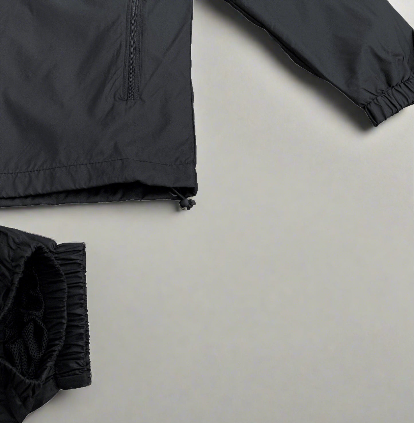 Men’s 2-Piece light weight Retro Windbreaker Jogging Suit Sauna GYM Set with Mesh Lining